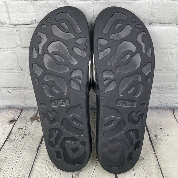 Alexander McQueen Graffiti Rubber Pool Slides Black White Sandals Size 45 / 11 main image 6
